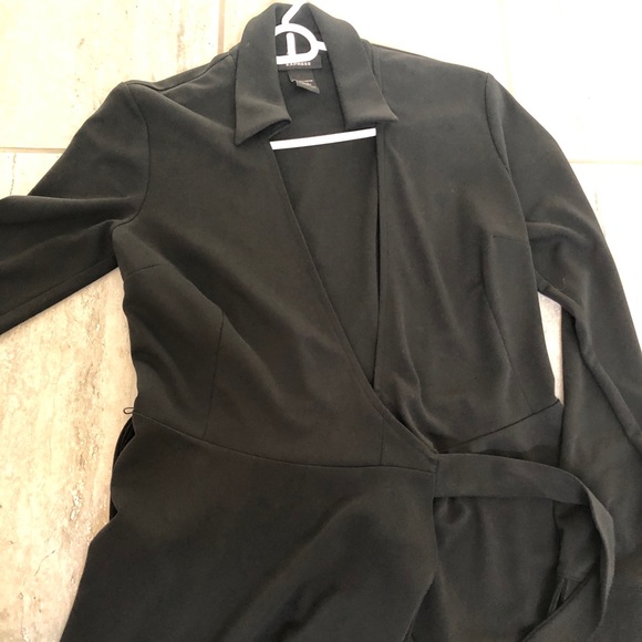 Express black wrap dress - Picture 3 of 4
